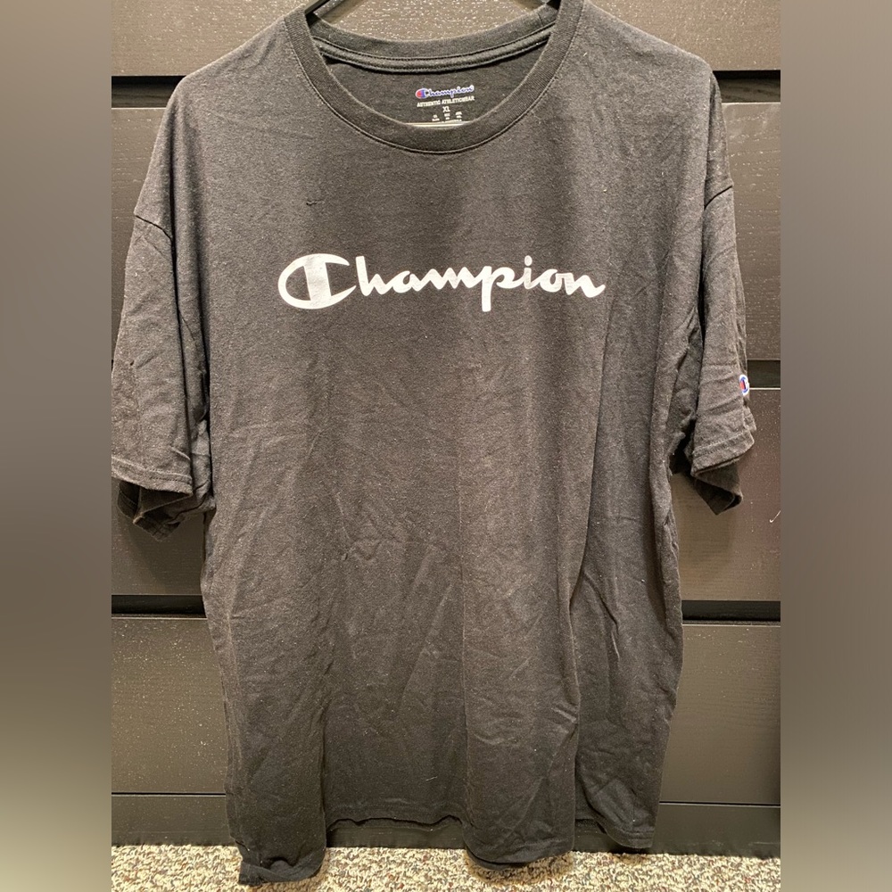 Champion t-shirt